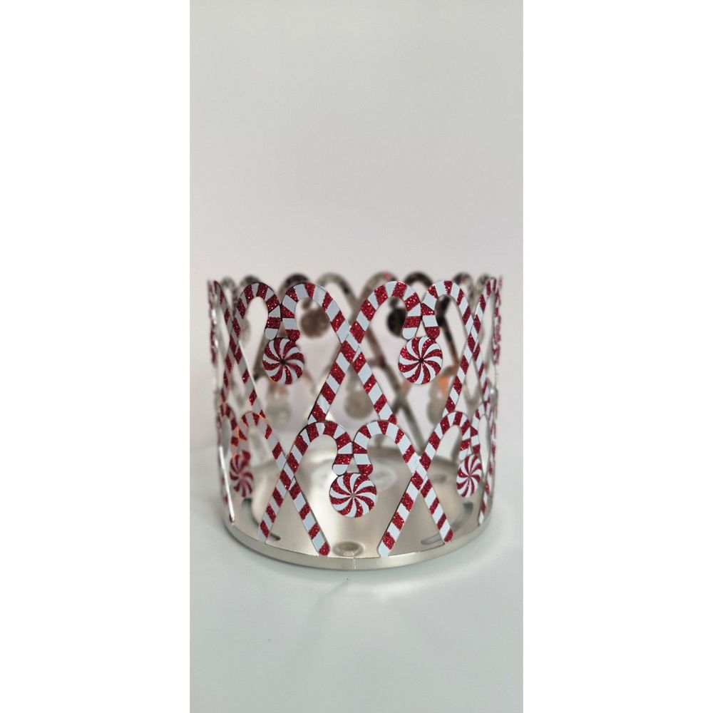 NWT Bath & Body Works Candy Cane 3-Wick Candle Holder